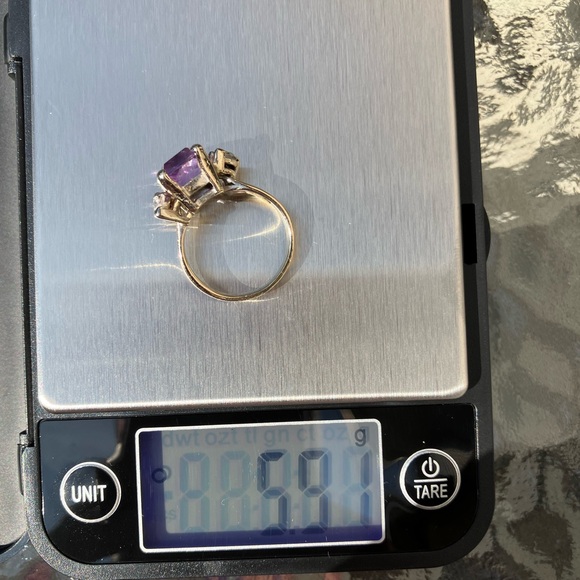 14kt White Gold Diamond Amethyst Ring. Sz 5.5 - Picture 9 of 14